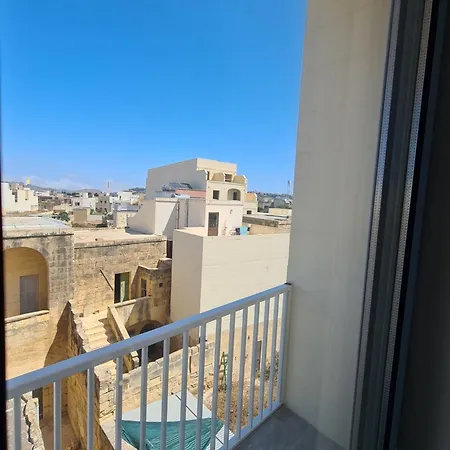 Richard's Living * Xewkija