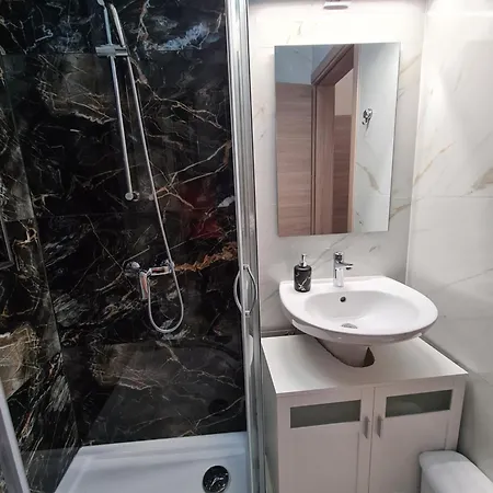 Richard's Living * Xewkija