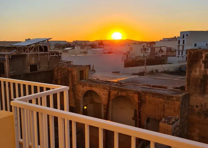 Richard's Living منزل للإقامة Xewkija